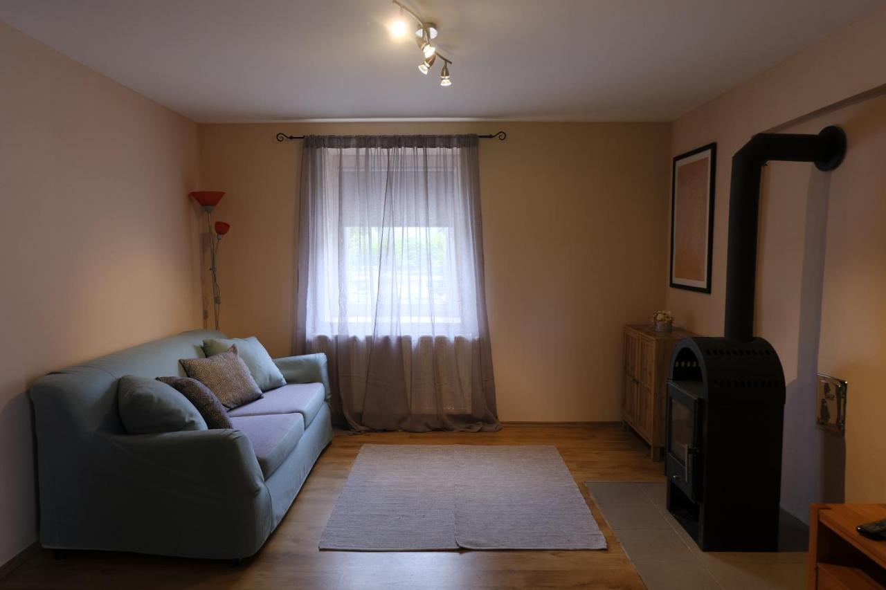 Kajari Apartmanhaz Balatonfokajar Exterior photo